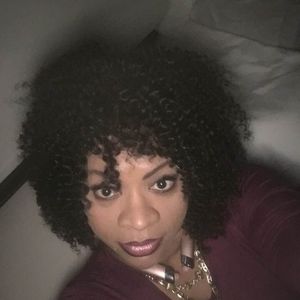 Meet your Posher, Ronette